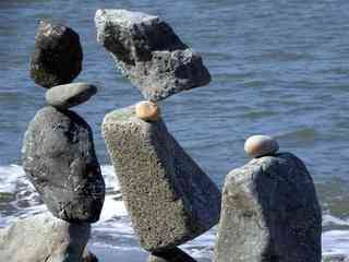 Rock balancing, tančící kameny, tancující kameny
